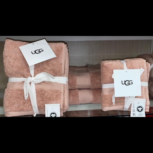 UGG Bath 8 Pc Set Pink Salmon Rose Cloud Ugg Pasha Towels Poshmark
